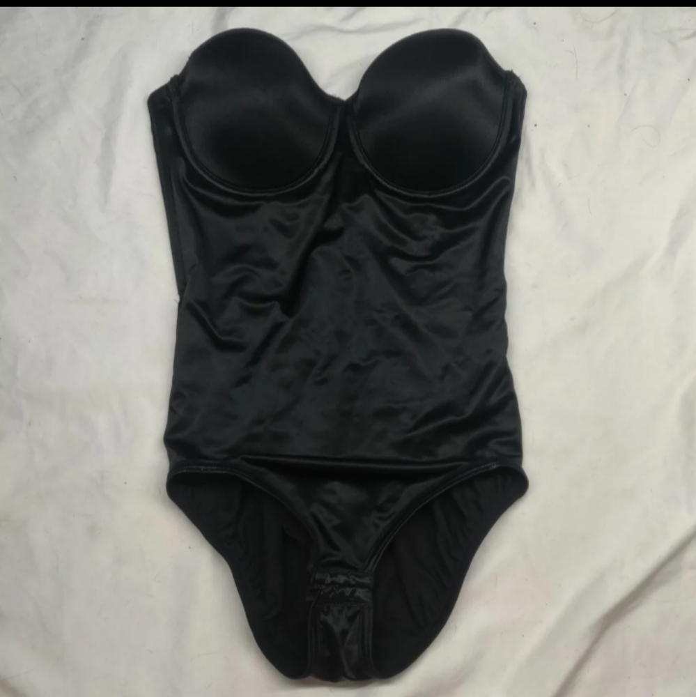 Shaper, shapewear, strapless, black 36C